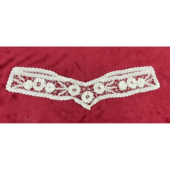 Antique Victorian Floral Bobbin Lace Collar Bustle Era 1880s