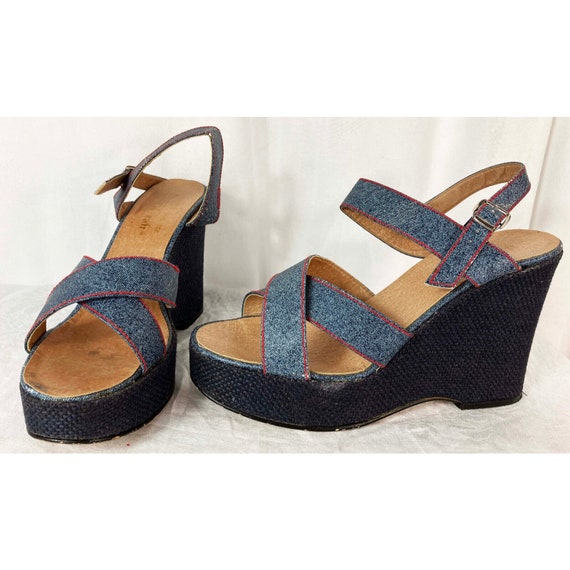 9 B M Vintage 70s Jeans Denim Wedge Platform Shoe… - image 1
