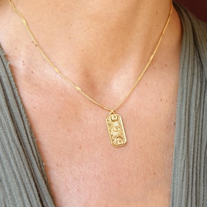 Eye necklace, stainless steel necklace, finish, fine necklace, gold, silver, love necklace, couple gift for men and women