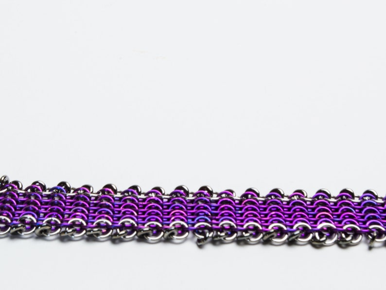 Violet Niobium Micromaille Chain and Link Bracelet
