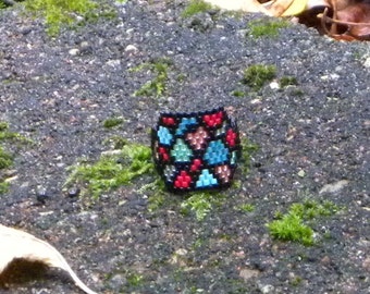 Stained Glass Ring Pattern