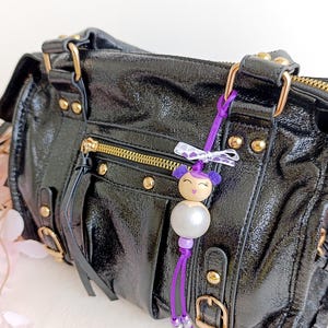 Poupée à accrocher personnalisable. Bijoux de sac, porte clés, Sac enfant, décoration chambre enfant, cadeau invité, accessoires tendance.