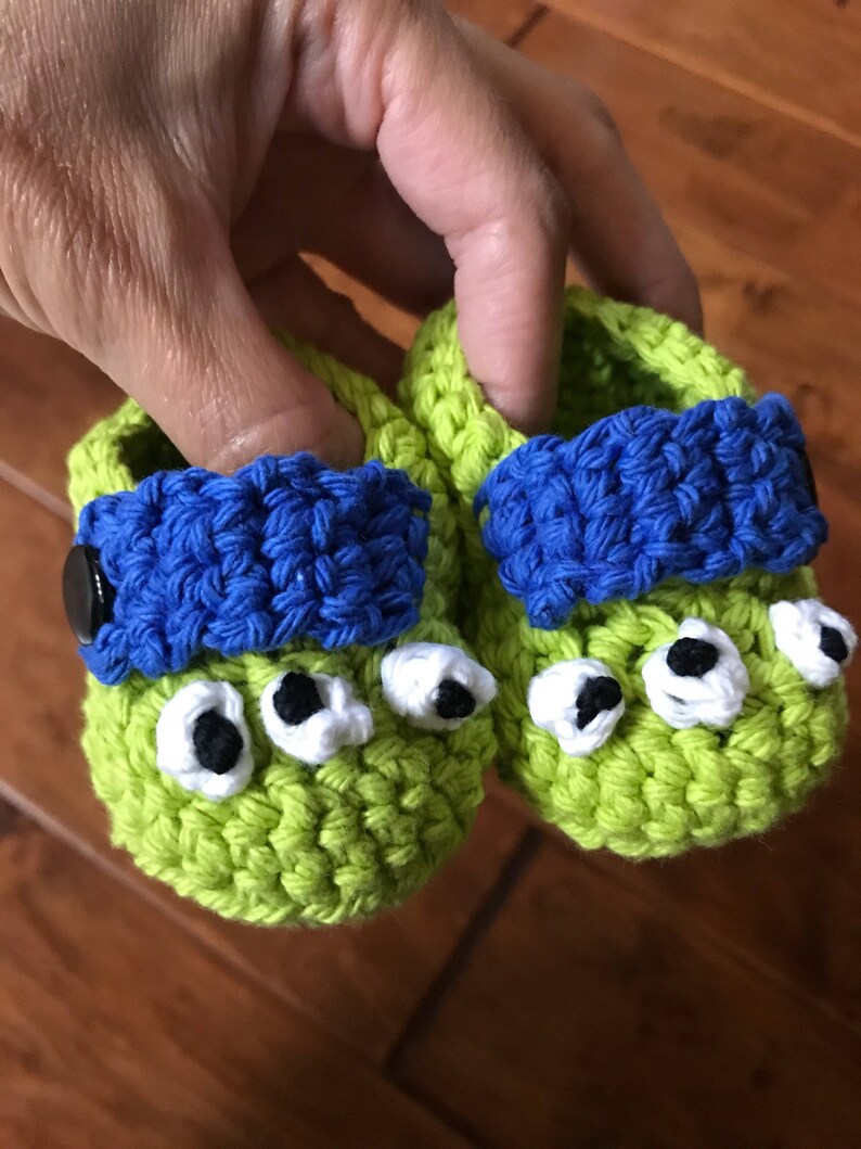 Toy Story Inspired Alien Beanie and Booties Set Newborn Etsy