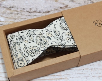 Handmade men's paisley neutrals self-tie bow tie