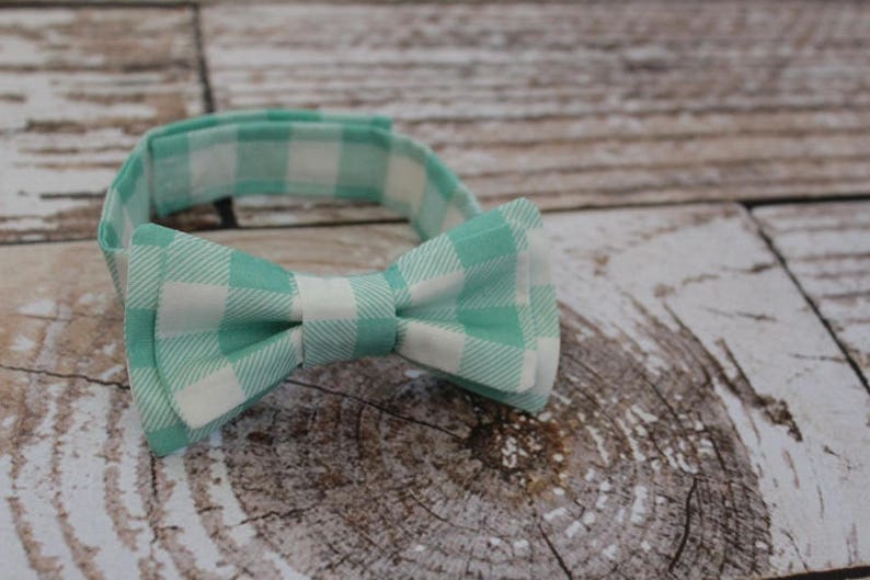 Handmade baby boys plaid bow tie in green and white image 3