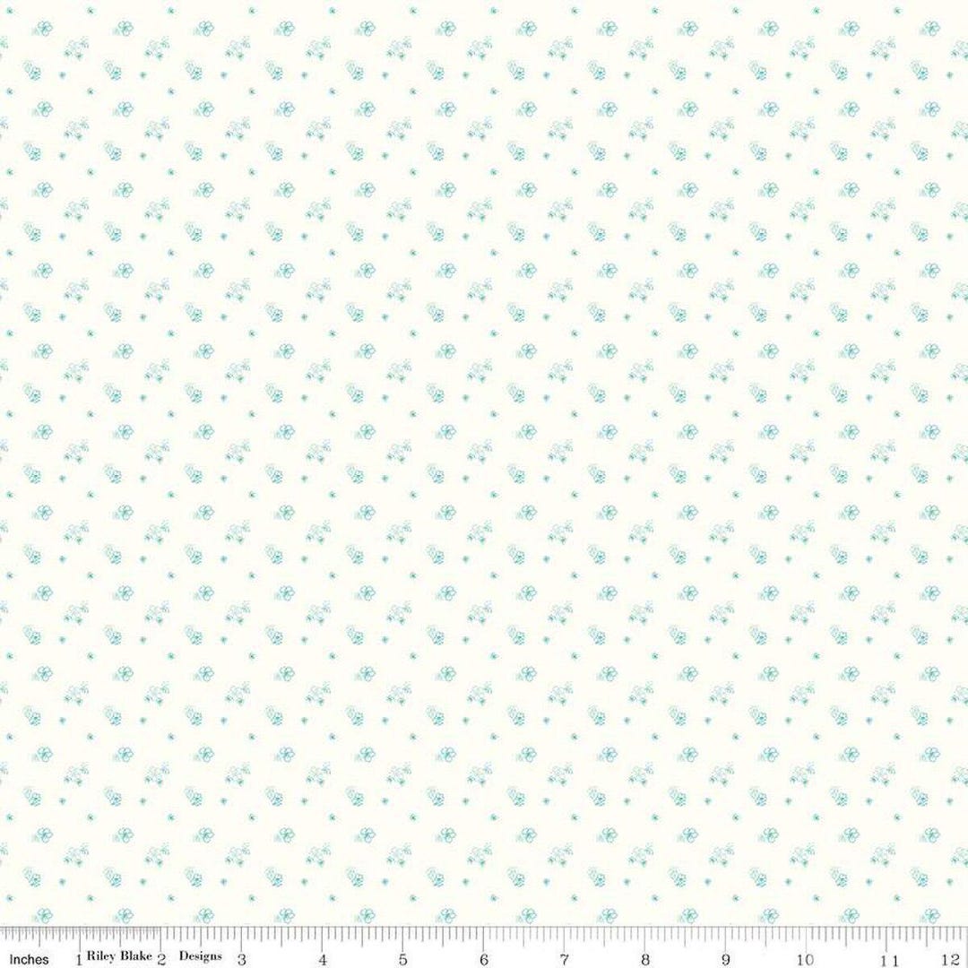 Hush Hush 4 Flower Bed - Riley Blake Designs - Cotton Fabric by the ...