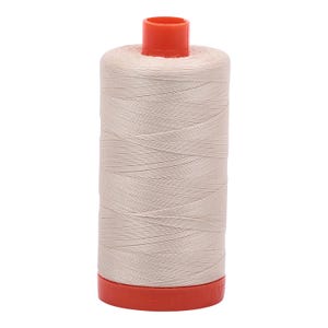 Mako Cotton Thread Solid 50wt 1422yds Light Beige A1050-2310