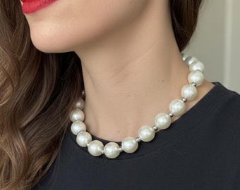 Chunky Faux Pearl Necklace: Handmade Statement Jewellery