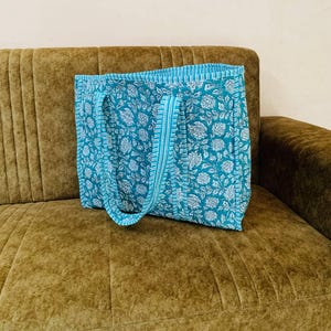 Floral Cotton Quilted Tote Bag, Boho Hand Block Printed Shopping Bags, Beach Bag, Travel and Shoulder Tote Bags, Women Gifts, Sustainable