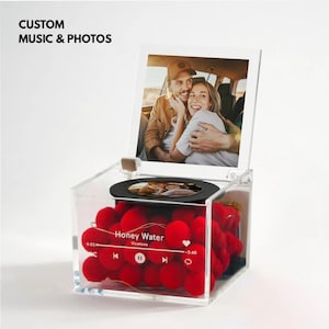 Custom Photo Music Box with Light – Personalized Romantic Gift for Couples, Anniversary, Him or Her – Memory Keepsake with Picture & Text