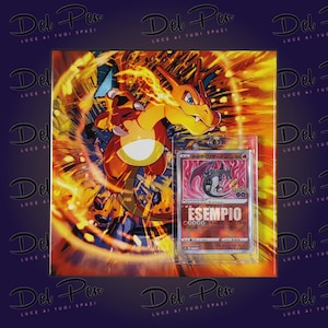 Charizard In Fiamme - Quadro 20x20 cm Ceramica Italiana - Decorazione muro - Design pareti - Supporto per carte TCG Incluso - Pokèmon