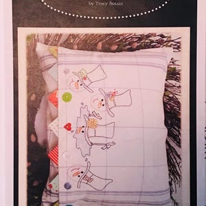 Seasons of a Snowman by Tracy Souza and Plumcute Designs Quilt/Sewing Pattern