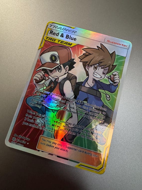 peeking red card pokemon tcg Skuntank V Full Art Silver Tempest 181/195, NM Pokemon Card