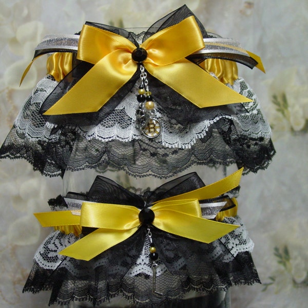 Boston Bruins NHL Wedding Garter Set