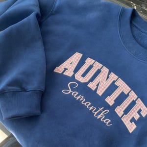 Custom Gingham Auntie Applique Embroidered Sweatshirt : Personalized Aunt Gift From Niece