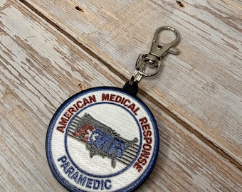 Intervention médicale américaine, ambulancier paramédical - Micro-clé