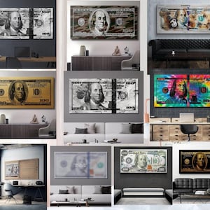 Puede incluir: Una colección de obras de arte enmarcadas que presentan representaciones estilizadas de billetes de 100 $. La obra de arte varía en color y estilo, incluyendo blanco y negro, dorado, camuflaje y efectos tie-dye. Cada pieza muestra el retrato de Benjamin Franklin.