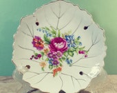 7 quot Nasco White Porcelain Bone China Floral, Leaf Shape Pin Dish Gold Rim Jewelry Candy Soap Trinket Hostess Collect Accent Display Gift Idea