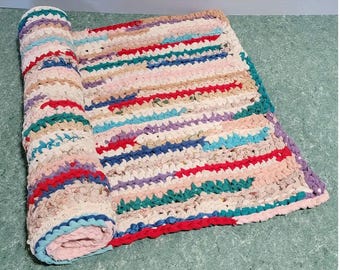 34&quot;x22&quot; T-shirt Rag Rug Hand Crochet Pet OR Floor Carpet Door Bath Sink Laundry Room Cottage Farmhouse Recycled Upcycle From Scratch Decor