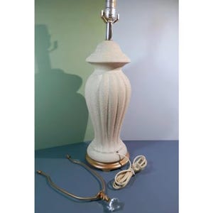 WAS 97. NOW 79. 1980s Ceramic Ginger Jar Table Lamp Diamond Cut Crystal Finial Brass Base SandyTexture Cream Color Living Room Classic Style