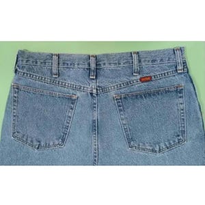 1990s 34x30 Rise 11.5 Rustler Denim Blue Jeans Straight Leg Original Fit Hipster Western Wear Boyfriend Jean Pant Everyday Menswear Clothes