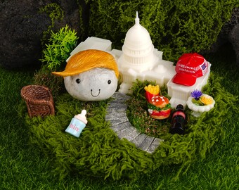 Rocky Pet Trump Forest: Handmade Miniature Stone Pet Desk Decor
