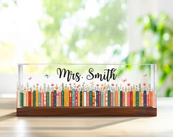 Personalized Vintage Books Teacher Desk Name Plate Back To School Gift for Teacher, Custom Name Librarian Gifts, Teacher Appreciation Gift