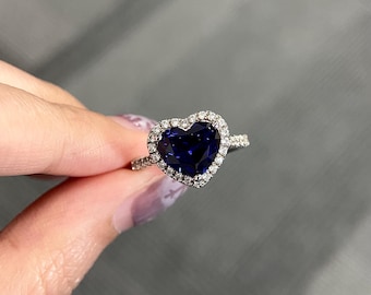 3.4 Carat Sapphire ring, heart cut sapphire, engagement ring,halo ring