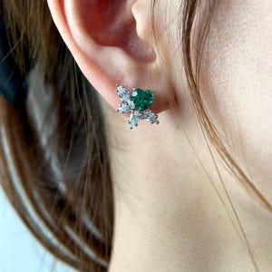 14K Gold Heart Emerald Flower Earrings, Floral Earrings Women, May Birthstone Earrings,Dainty Earring,Gold or Silver Gift For Women