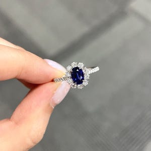 1 Carat Oval Lab Sapphire 14k Solid Gold Engagement Rings For Women,Delicate Blue Gemstone Wedding Ring,Lab Grown Sapphire Jewellery