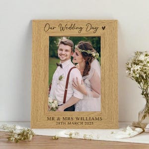 Personalized Wedding Gift for Couples, Wedding Picture Frame, Engraved Anniversary Picture Frame, Wedding Photo Frame with Date