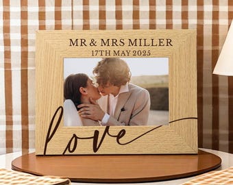 Customsom Wedding Picture Frame, Personalizowane prezenty ślubne, Ramka na zdjęcia ślubne Mr&Ms, Prezent dla nowożeńców, Prezenty na rocznicę ślubu