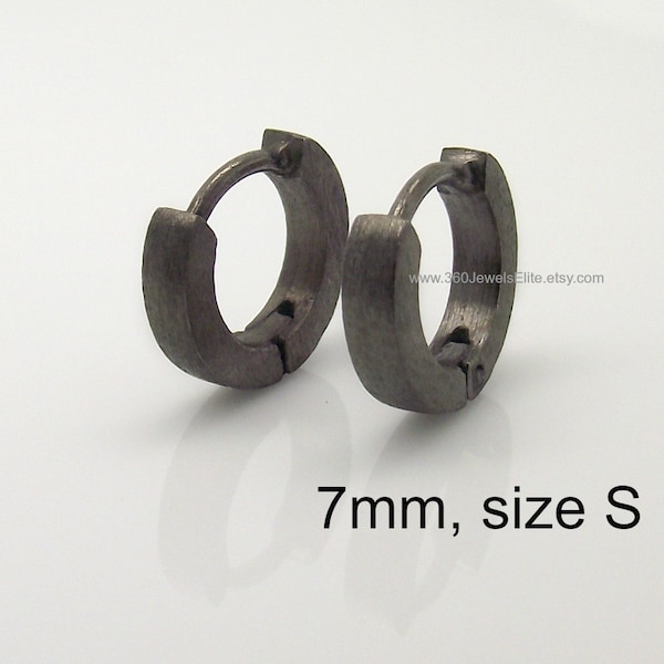 Men's hoop earrings, blackout hoop earrings for men, tiny hoop earrings, black gold hoop earrings for men, huggie earrings,  E120MB