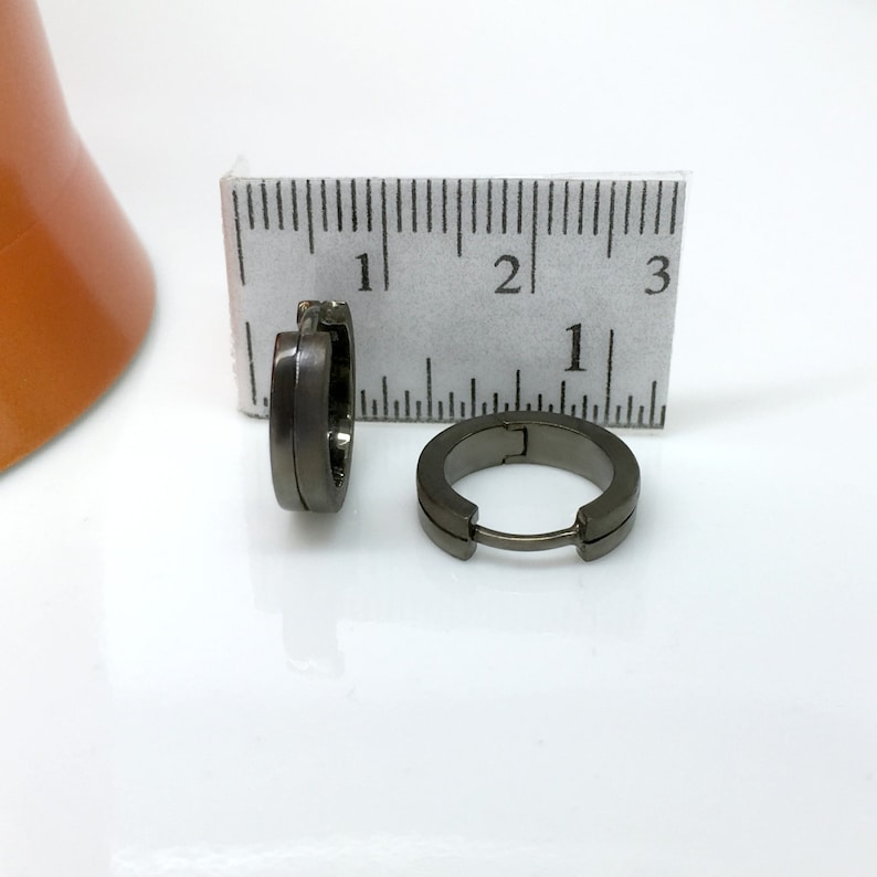 18 gauge hoop earring gauged hoop earrings 18 gauge cartilage men/'s hoop earrings gauge conch E191 18G halved black hoop earrings