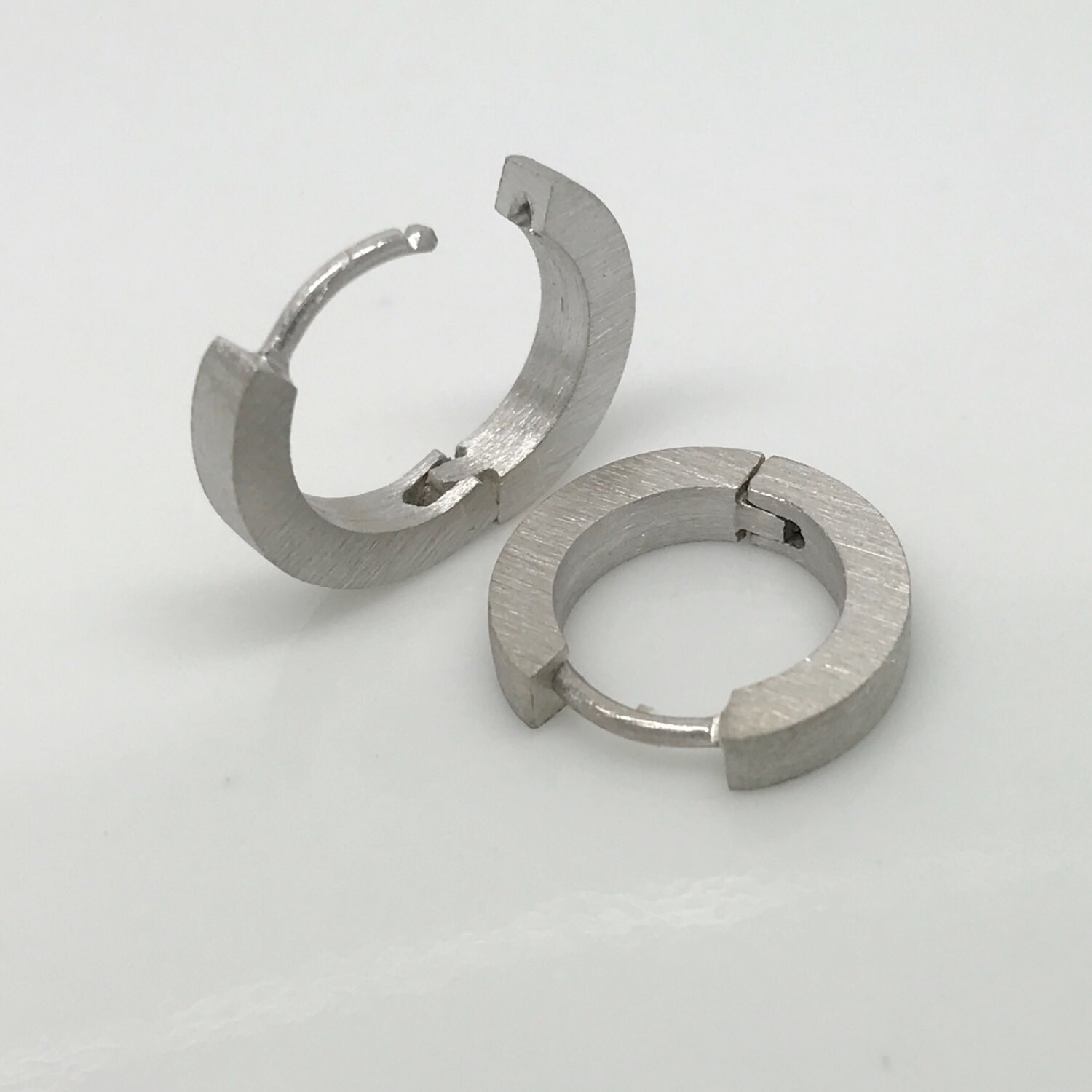 360JewelsElite Extra Long Post Hoop Earrings 925 Sterling Silver Plated with White Gold Simple Classic Men s Huggie Hoop Errings E140MWC X Long Post