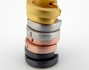 Pendientes de aro, pendientes de aro multicolor, pendiente individual para hombre, pendientes de aro huggie, pendientes de aro chapados en oro, pendientes para hombre, E130