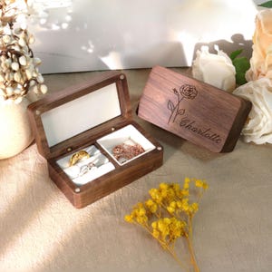 Portagioie in legno personalizzato con fiori di nascita, portagioie da viaggio, portaorecchini, anelli, portacollane, piccolo organizer in legno per gioielli, regali per lei