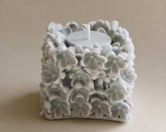 Floral Bloom Cube Candle | Handmade Soy Wax Candle | Elegant Flower Candle