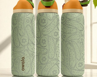 Vaso térmico Owala grabado para amantes de los pepinillos – 16 oz, 24 oz, 32 oz, 40 oz. Divertido vaso FreeSip con diseño de pepino – Idea de regalo para amantes de la comida.