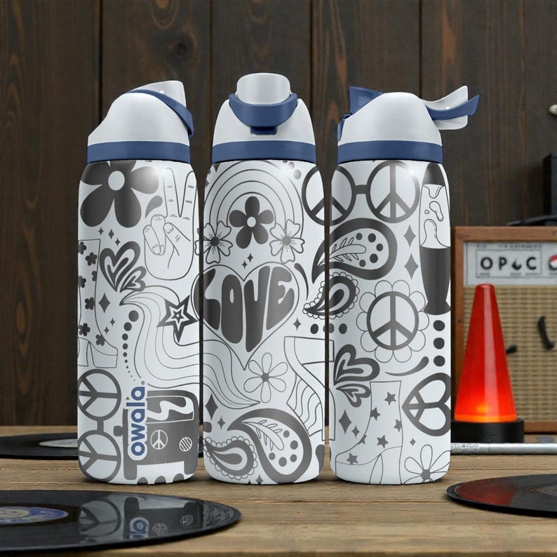Groovy Peace Sign Engraved Owala Bottle – Retro Flowers & Hippie Vibes – Boho Engraved Stainless Cup 16oz 24oz 32oz 40oz ⸻