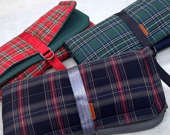 Manta para cães para uso externo – Repelente à água, acolchoada e lavável – Ideal para viagens, caminhadas e restaurantes.