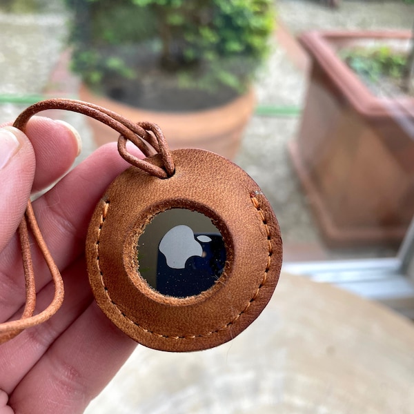 Estuches para AirTags o placas de identificación, personalizados, funda protectora de cuero, soporte para AirTag, llavero para AirTag.
