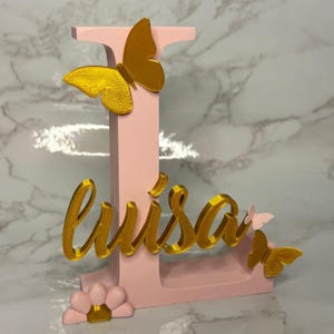 Letra inicial personalizada con nombre: decoración para el dormitorio, arte para la habitación infantil, cualquier paleta de colores.