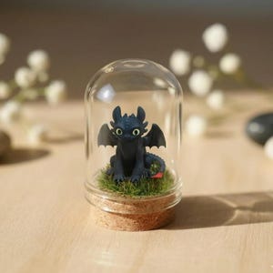 Toothless Dragon Miniature Cloche, How To Train Your Dragon Night Fury Figurine, Small Fantasy Creature Terrarium, Cute Desk Decor Gift
