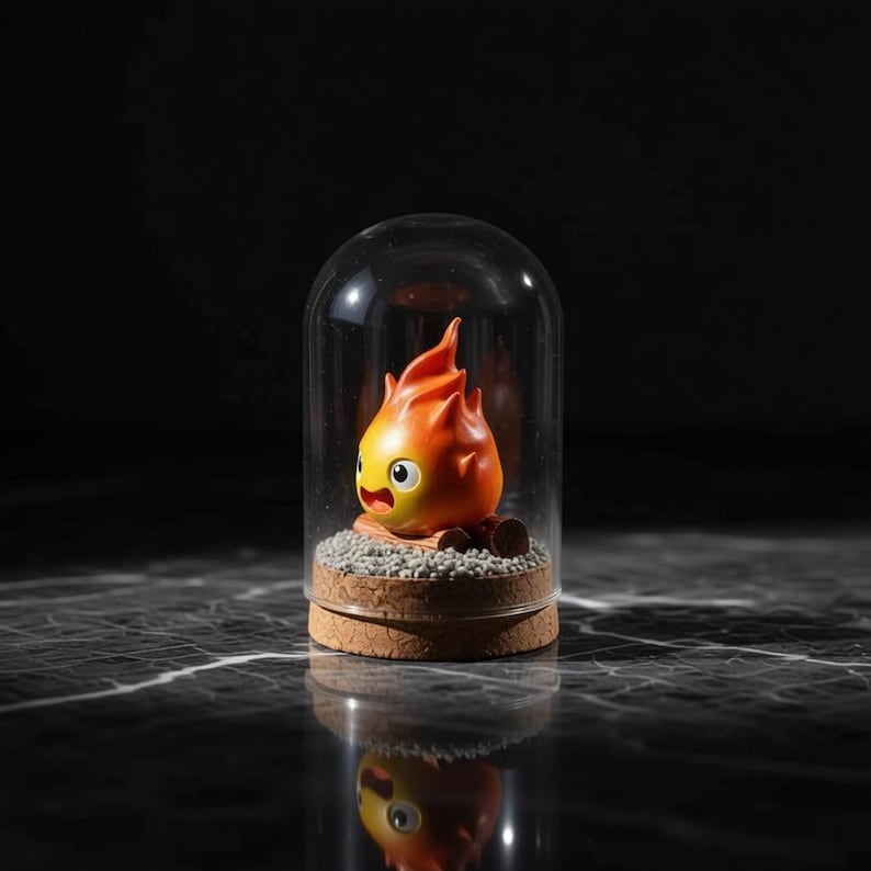 Figura de Calcifer de "El castillo ambulante" en cúpula de cristal, decoración de escritorio inspirada en el anime Studio Ghibli, regalo de arte de arcilla de demonio de fuego hecho a mano. imagen 3