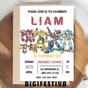 Puede incluir: Una invitaci&oacute;n de cumplea&ntilde;os para un ni&ntilde;o llamado Liam que cumple seis a&ntilde;os. La invitaci&oacute;n presenta una imagen de dibujos animados de cinco robots en colores rojo, amarillo, azul y gris. El texto "PLEASE JOIN US TO CELEBRATE LIAM IS TURNING SIX" est&aacute; impreso en rojo y amarillo. La invitaci&oacute;n incluye detalles para la fiesta, incluyendo la fecha, la hora y la ubicaci&oacute;n.