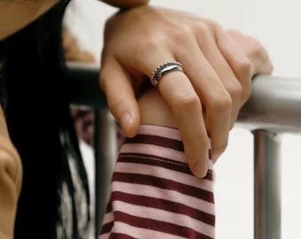 アイドル HOPE ON THE STAGE LAYERED RING SET XL BTS J-HOPE Layered Ring Set Official HOPE ON THE STAGE | eBay