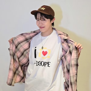 J hope t shirt - Etsy 日本