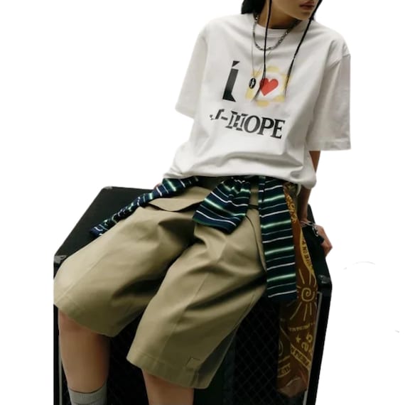 新品✨BTS J-HOPE ツアー　jhope tシャツ　Lサイズ il_1080xN.6849144984_16vw.jpg