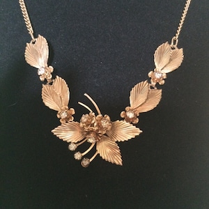 Vintage Floral Bib Necklace with Rhinestones